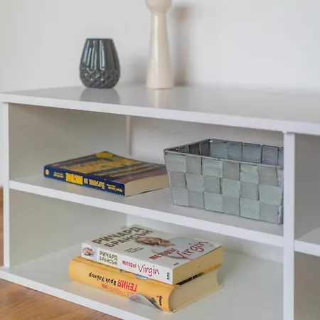 Daire Domus Old Town With Garage